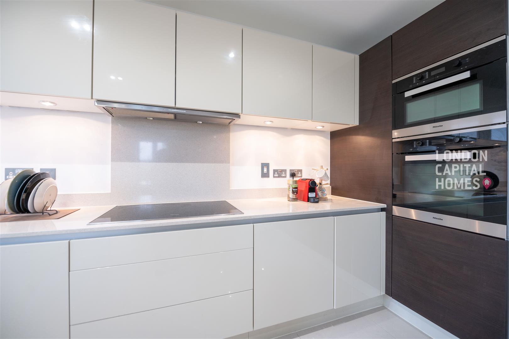 Duchess Crescent, Stanmore